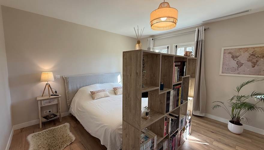 lit-emma-bibliotheque-charme-calme-perigord