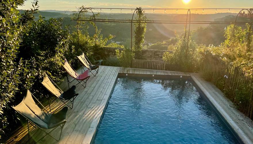 piscine-privée-vue-domme