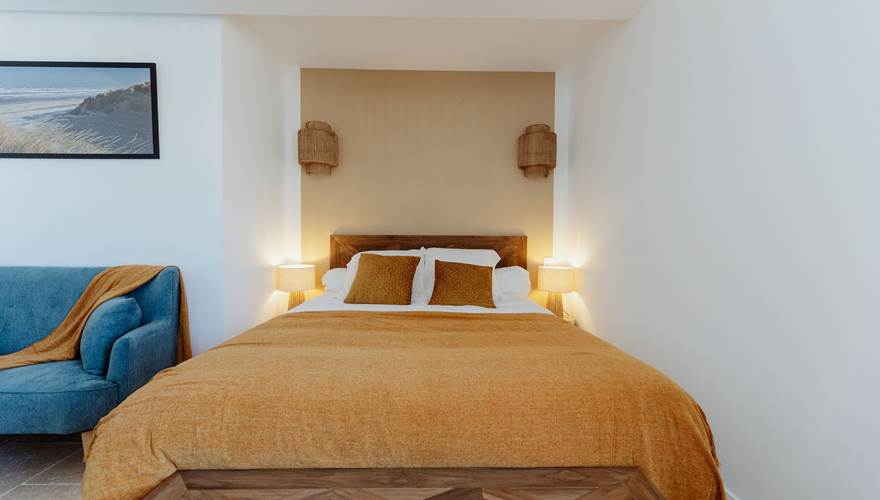 Chambre lit double yellow XO 17