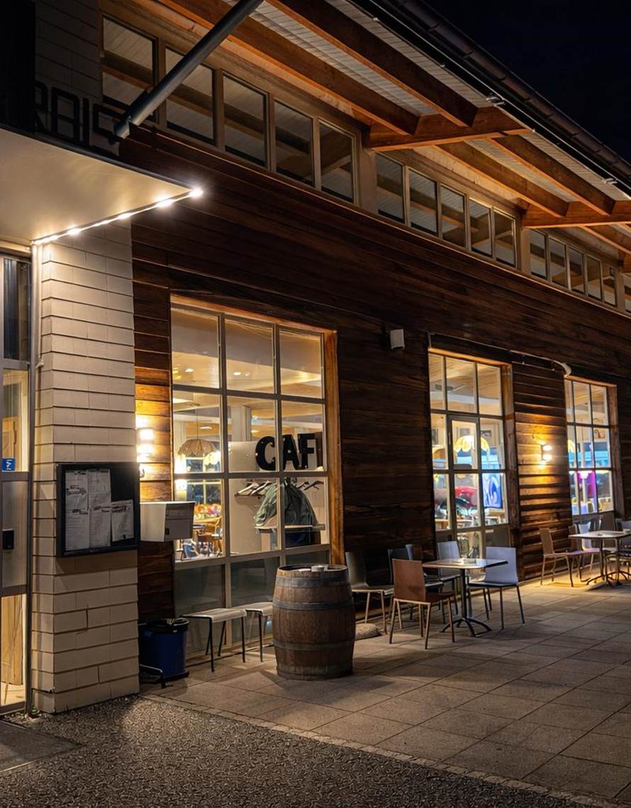 EXTERIEUR-photo-contact