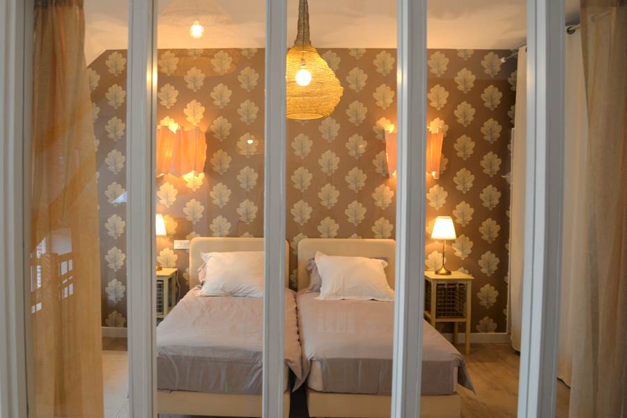 Gite La Melinothe à Paisy-Cosdon - Aube en Champagne - Vue de la chambre Chêne depuis la verrière et la mezzanine