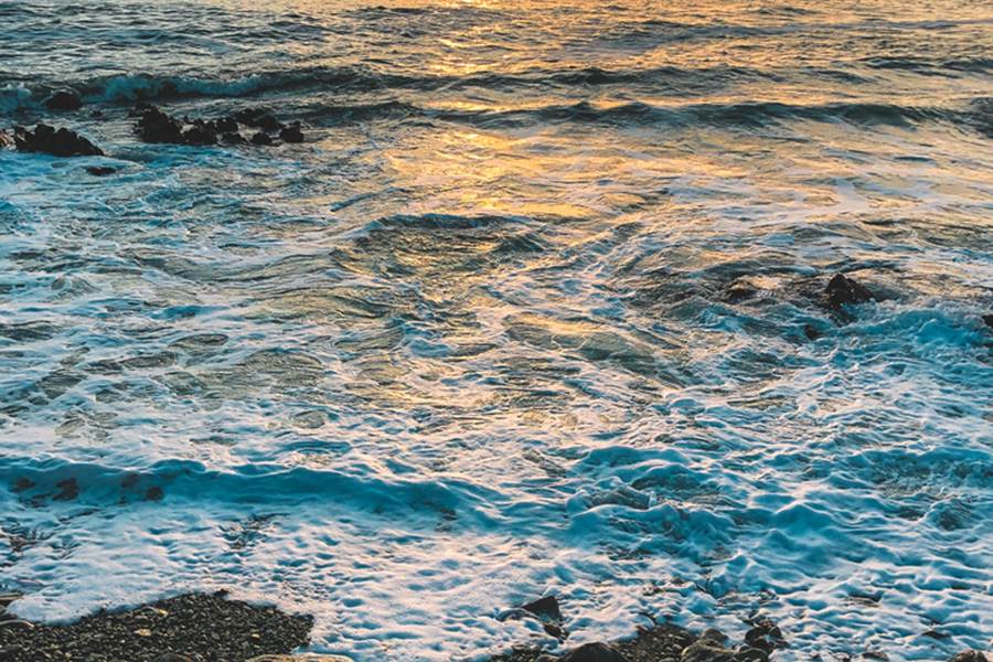 La corniche de Bénodet au coucher du soleil