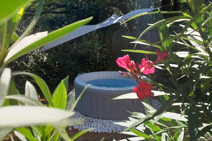 ESPACE JACUZZI (supplément)