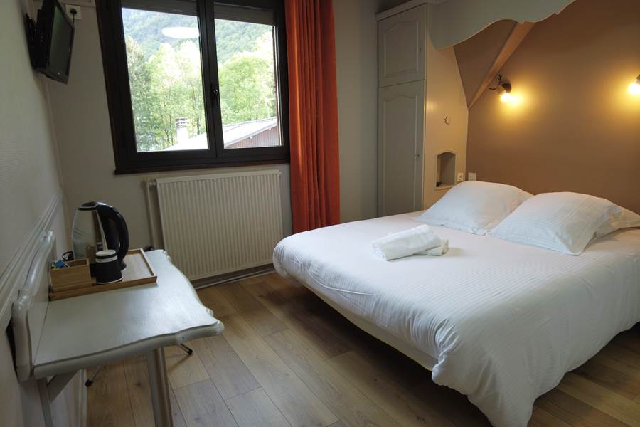 Hotel La Rencluse St Mamet Luchon