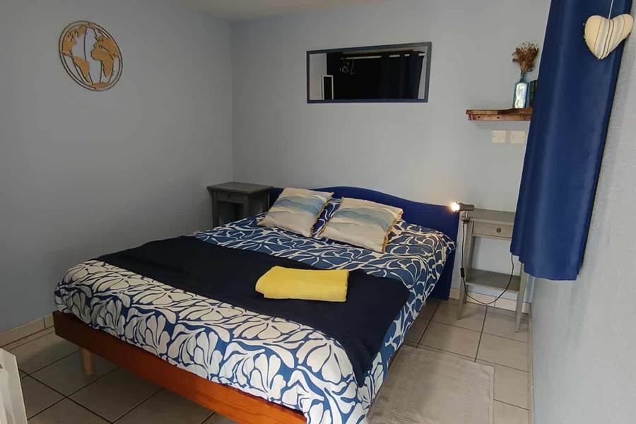 chambre1-gite-4pers-sarthe