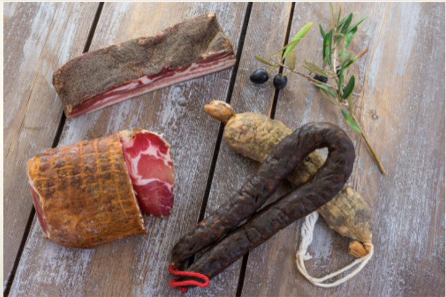 Planche de charcuterie Corse et snacking