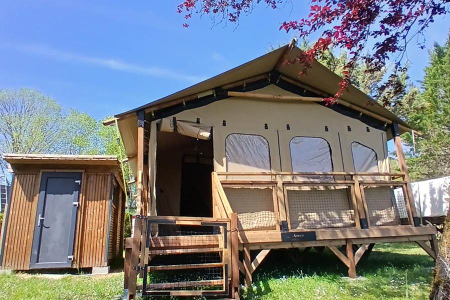 devant lodge(1)
