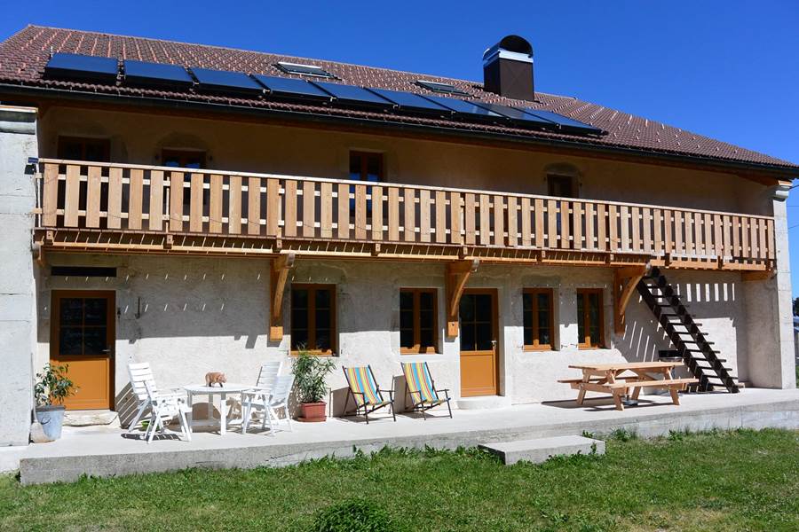 Gîte Tré le grenier - charmant gîte - Gîte le Grand - pour 6 personnes - terrasse