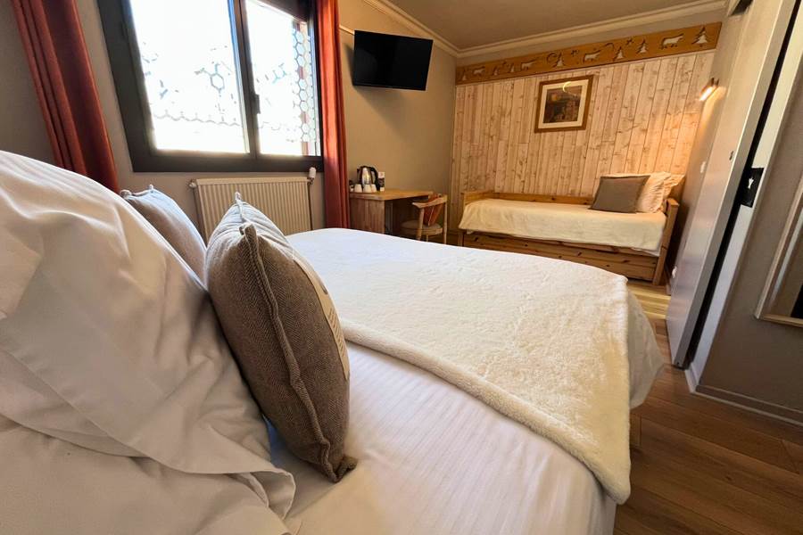 Hotel Luchon St Mamet La Rencluse Pyrenees