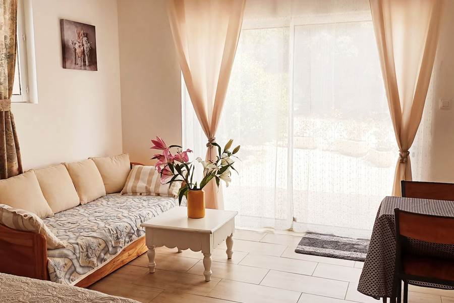 STUDIO LUBERON - Espace salon et nuit