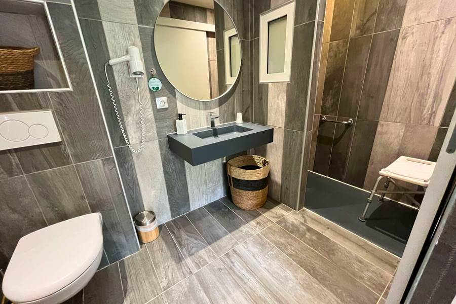 Hotel Bagnères de Luchon St Mamet Pyrénées La Rencluse