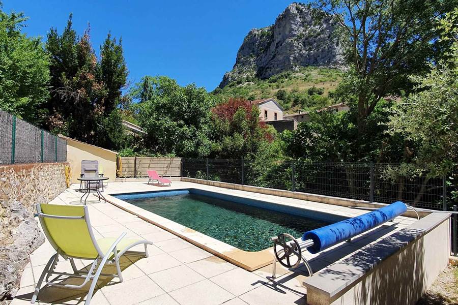 location-avec-piscine-herault