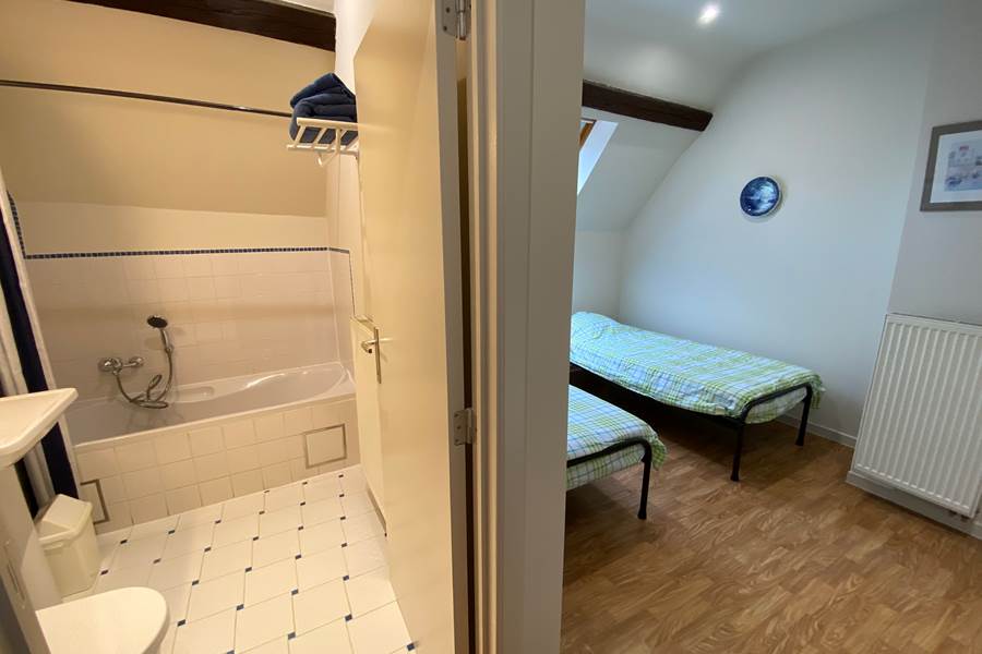 Vue d'ensemble chambre triple_1