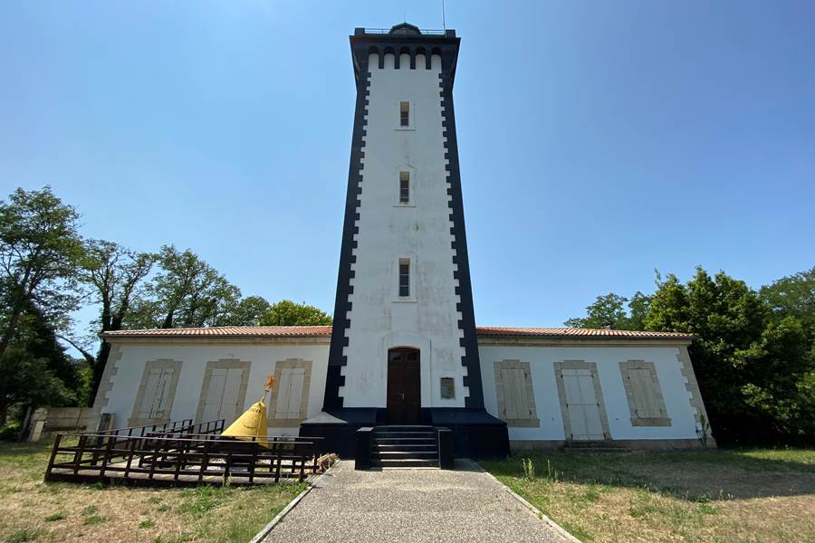 Le Verdon-sur-Mer - Phare de Grave