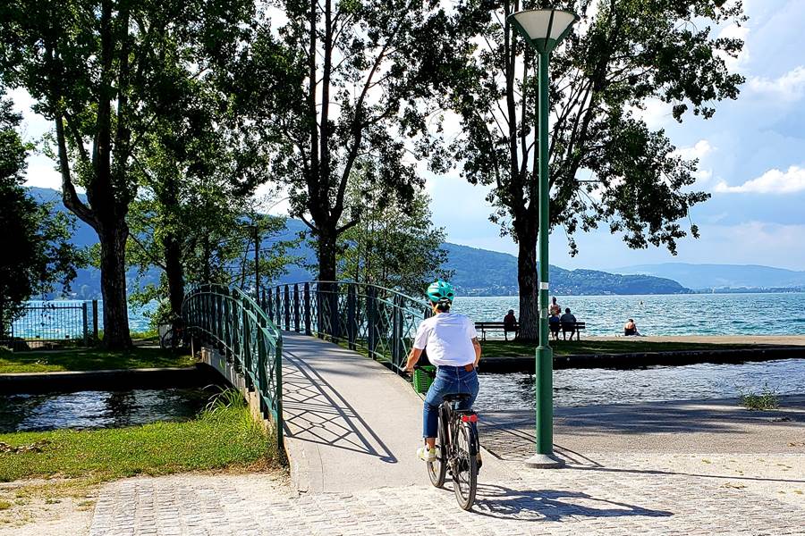 seminaire à vélo autour du lac d'annecy