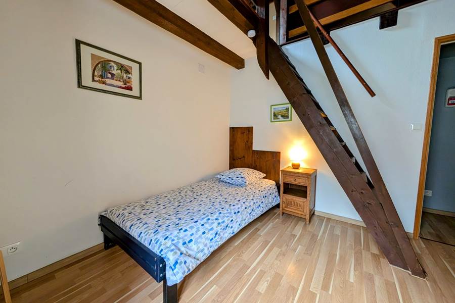 Gite-de-groupe-alsace-vosges-chalet-chambre-une-lit simple