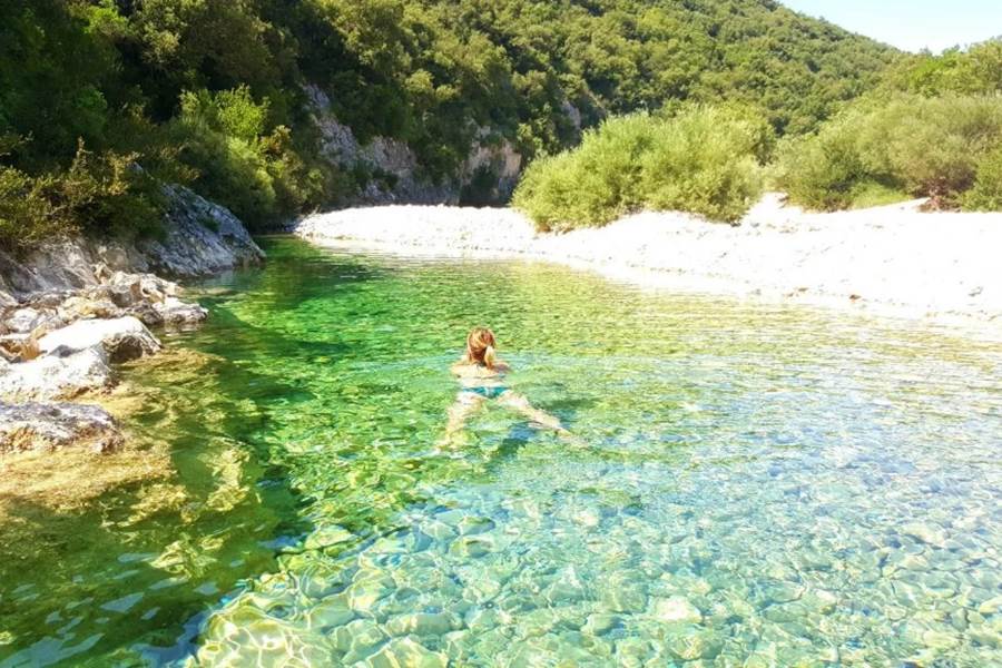 coins-de-baignades-en-ardeche-1024x576