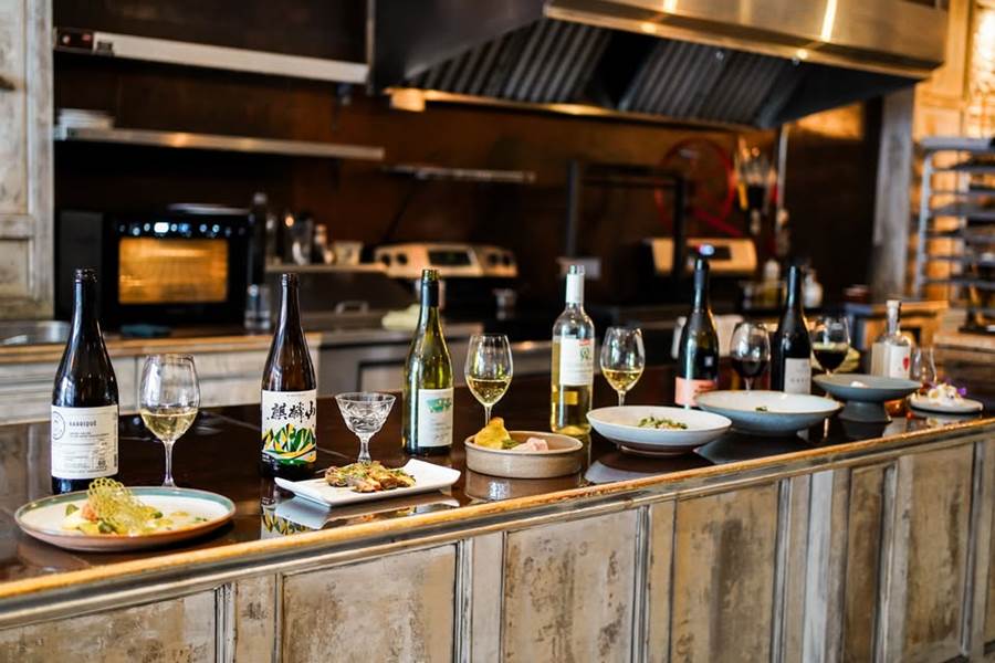 comptoir de la salle à manger L'Empreinte