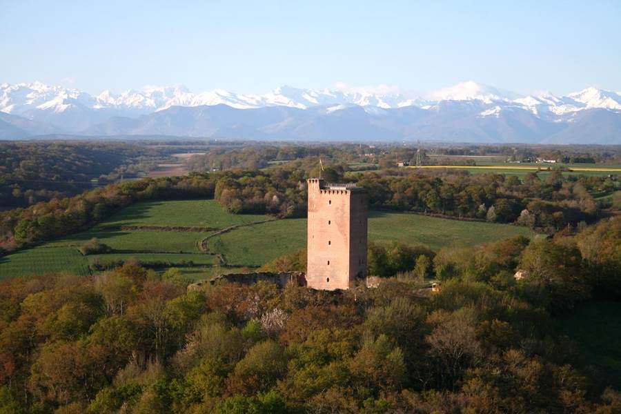 Montaner vue aérienne pyrénées