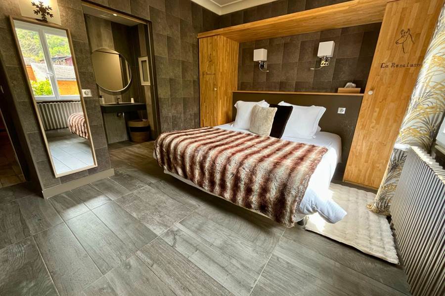 Hotel Bagnères de Luchon St Mamet Pyrénées La Rencluse