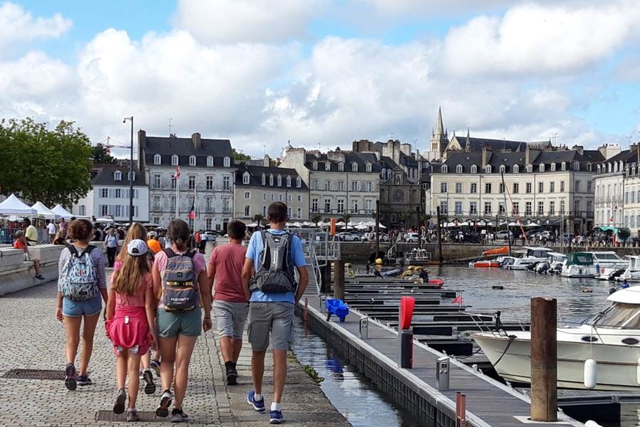 CITY TREK VANNES YOUCAMP