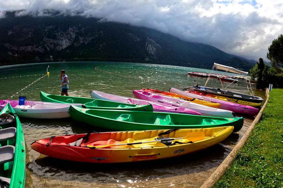 kayak au lac d'Aiguebelette