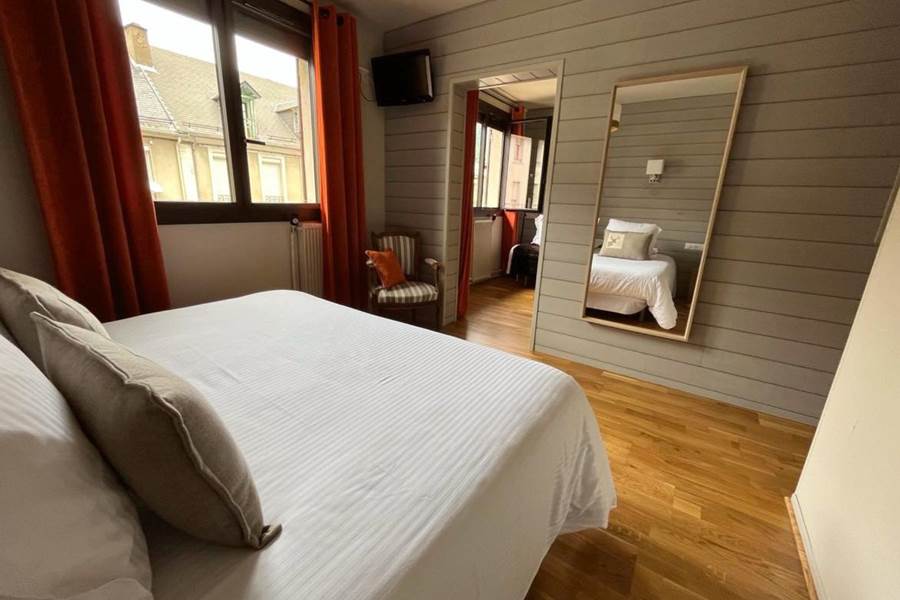 Hotel Luchon St Mamet La Rencluse Pyrenees