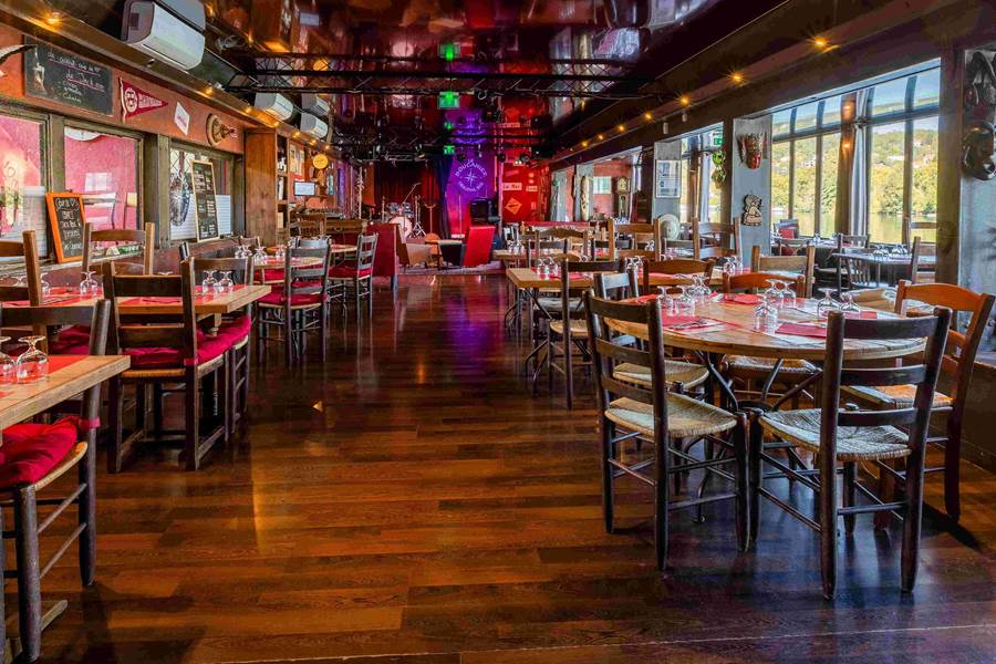 Le Boucanier - Péniche sur la Seine-photo-page