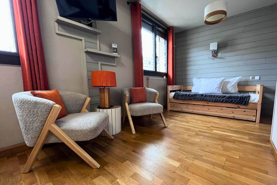 Hotel Bagnères de Luchon St Mamet Pyrénées La Rencluse