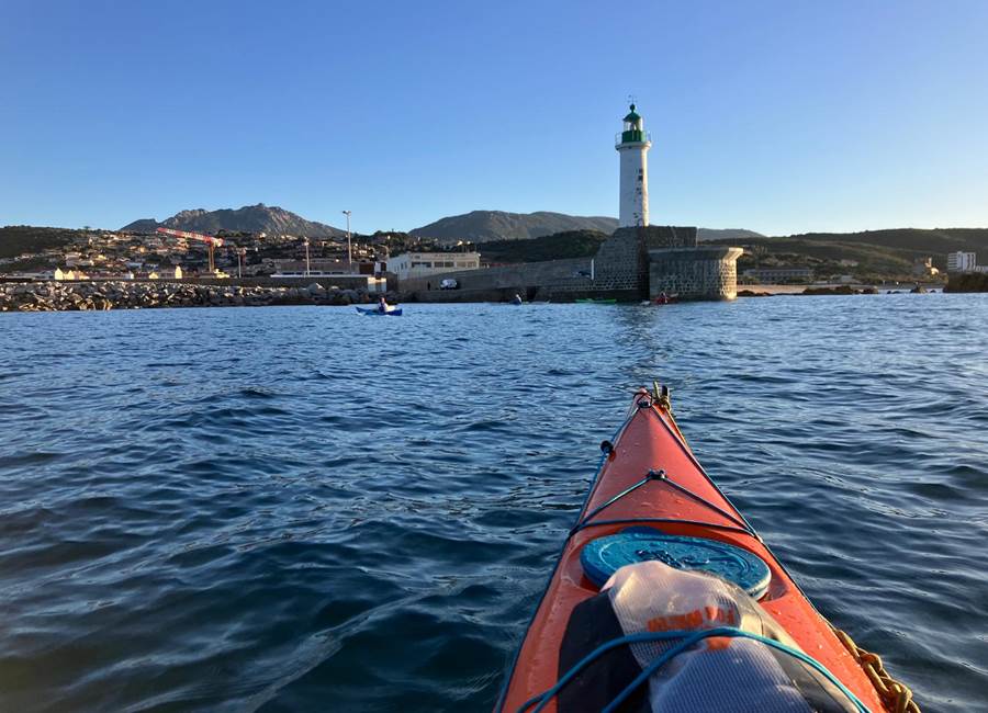 Abbartello kayak Corse phare de Propriano