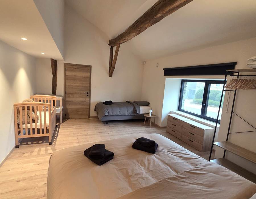 Chambre 1 (familiale avec 3 couchages)
