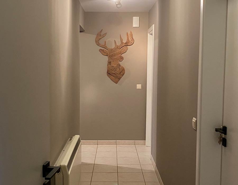 Rez - Hall