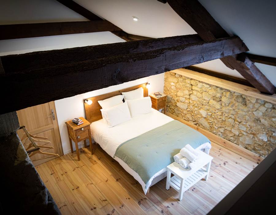 Chambre d'hôtes les chemins de Berdis Blanche vue ensemble1