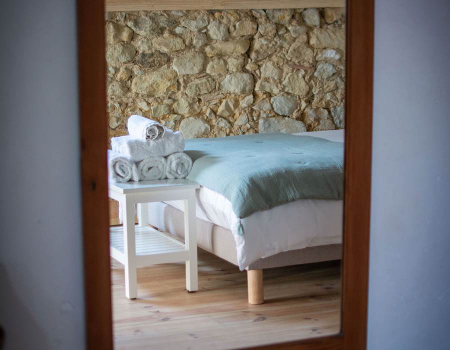 Chambre d'hôtes les chemins de Berdis Blanche détail1