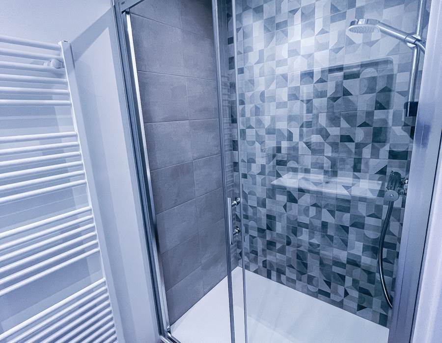 douche / shower