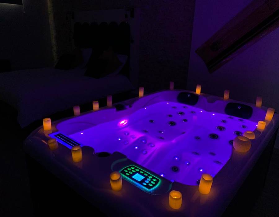 Photos bougies jacuzzi violet