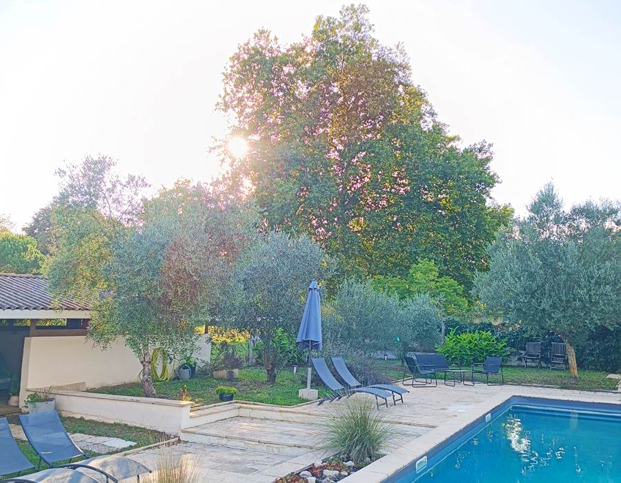 Gîtes, chambre d'hôtes et table d'hôtes gastronomique à Casteljaloux Lot et Garonne, piscine, jacuzzi et spa