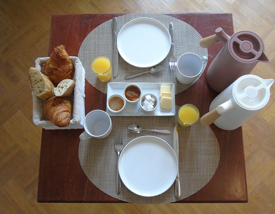 Petit dejeuner V