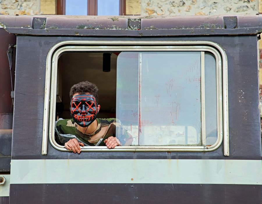 le conducteur du train des Monstres