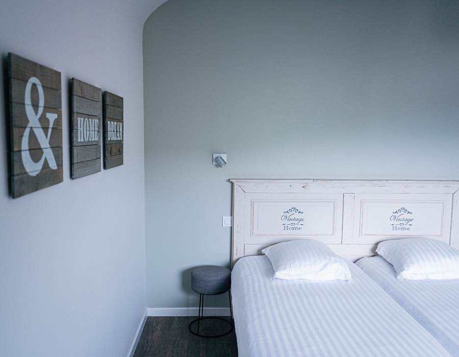 chambre 3 / bedroom 3