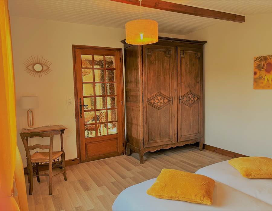 Gîte du Lapin Bleu Chambre Tournesol