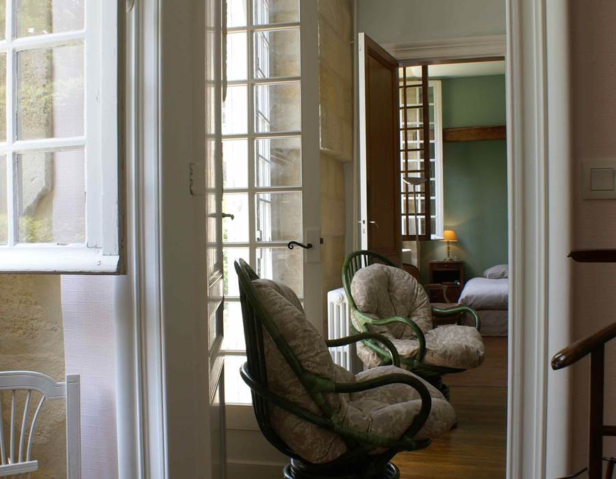 20 3  -Enfilade chambres