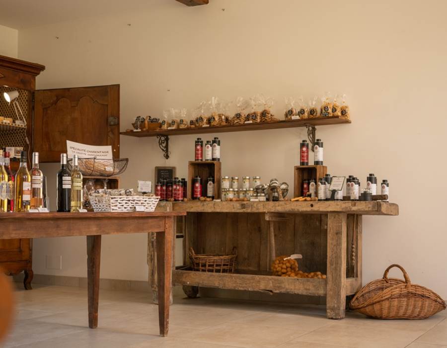 DEGUSTATION BOUTIQUE