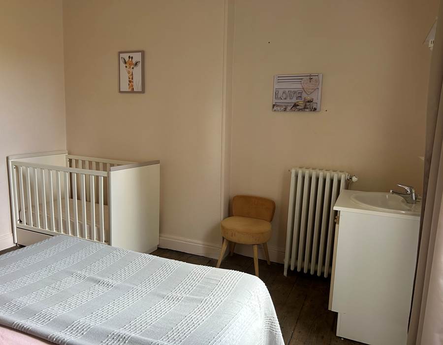 Espace Bébé dans Grande Chambre