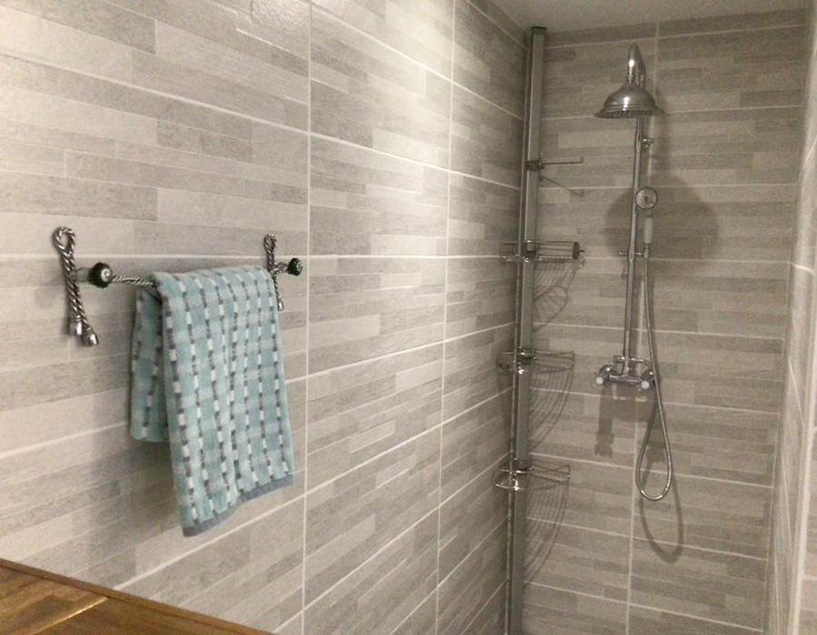 LE-PARCOURS-CATHARE-Douche