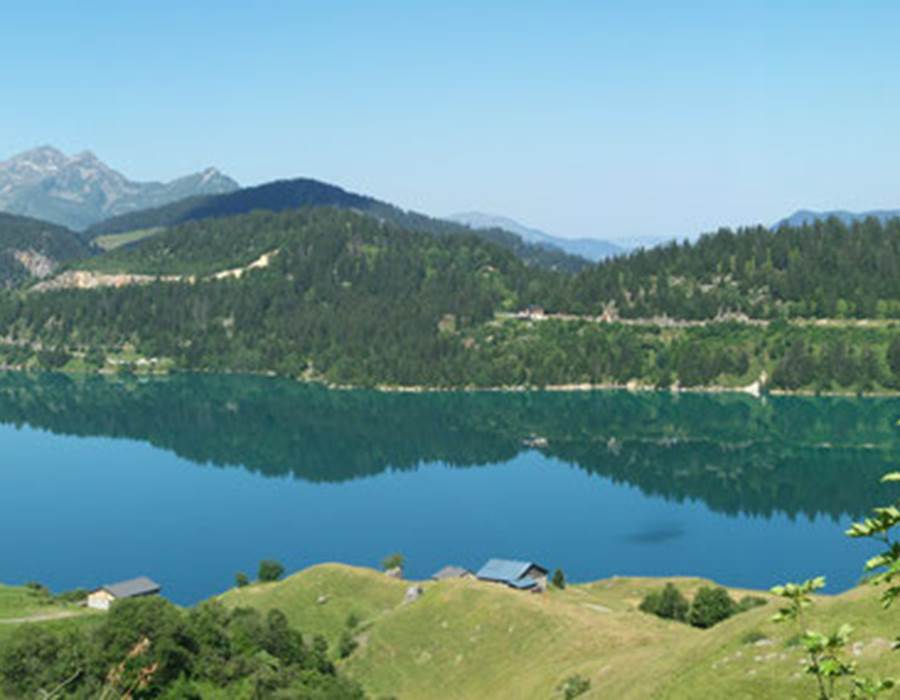 Roselend panorama