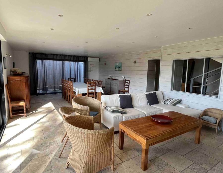 bab90cd5-cf8c-49bf-807f-8e21d3b86b9f