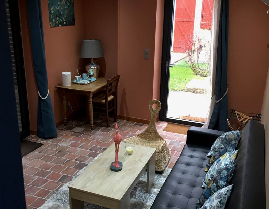 Lerougeetblanc-chambre hote gite-auxerre yonne bourgogne franche comté-piscine spa sauna hammam jacuzzi-famille couple mariage-repas dégustation- repos calme campagne-guedelon vezelay chablis joigny_Les Clos7