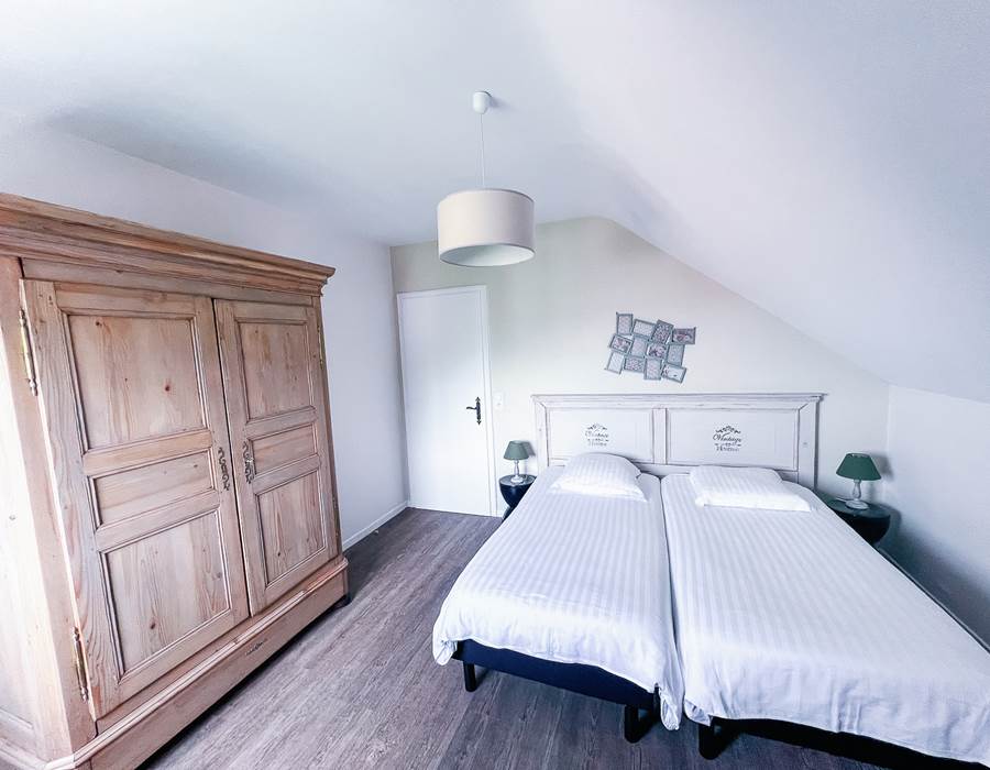 chambre 2 / bedroom 2