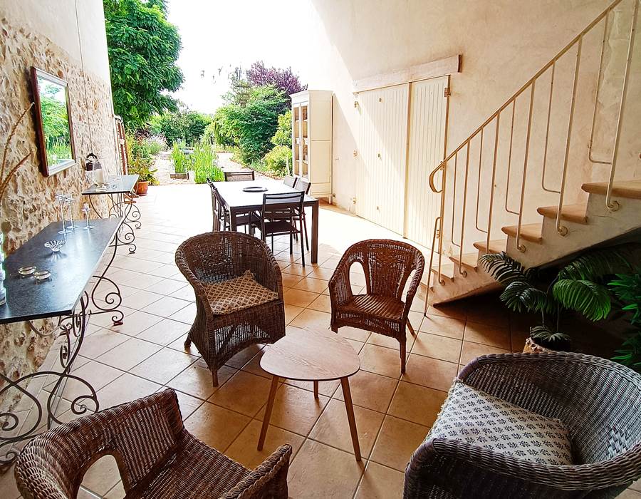 Gîtes, chambre d'hôtes et table d'hôtes gastronomique à Casteljaloux Lot et Garonne, piscine, jacuzzi et spa